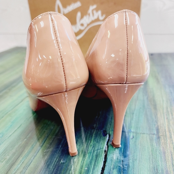 Christian Louboutin Pigalle 85mm Pumps - Picture 4 of 13